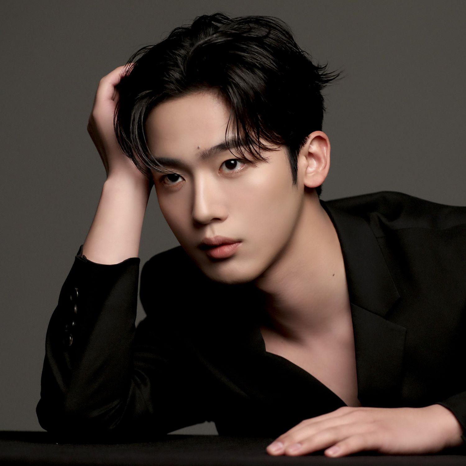 A moment captured by Kim Yohan (WEi)'s fan