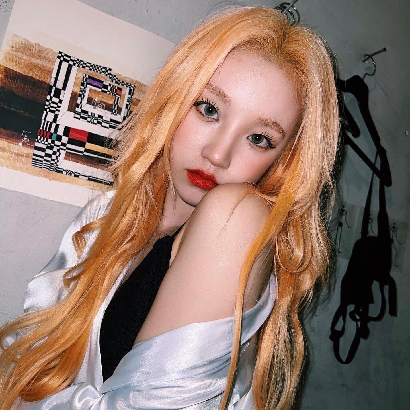Latest photo of Yuqi (i-dle)