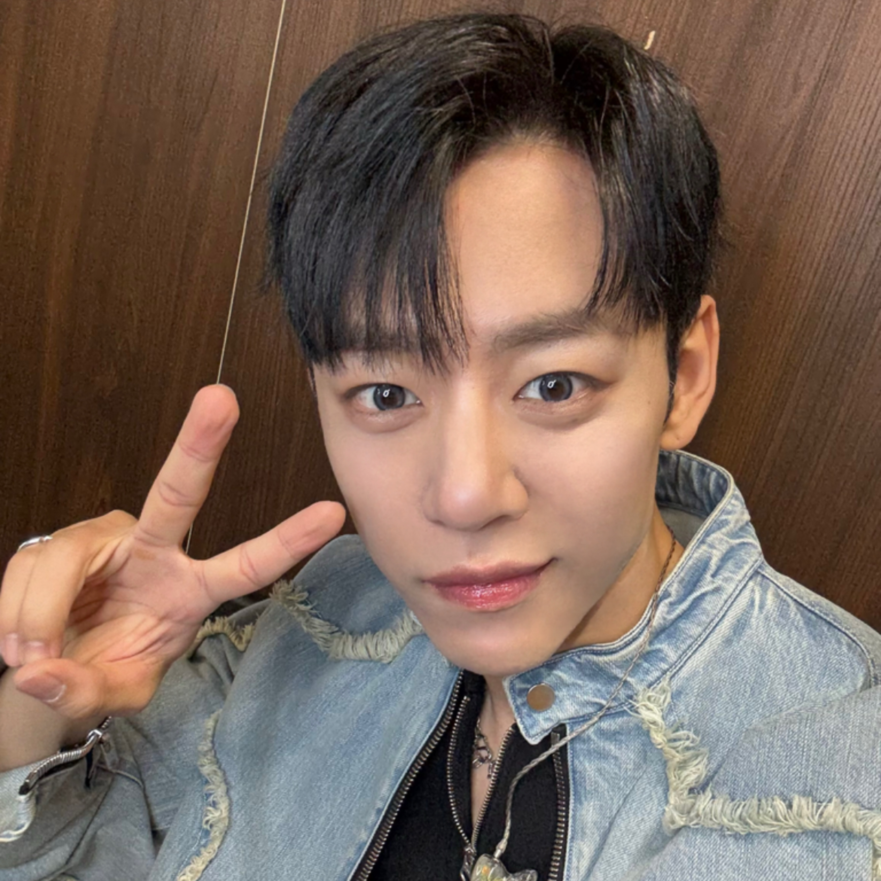 A moment captured by Daehyun (B.A.P)'s fan