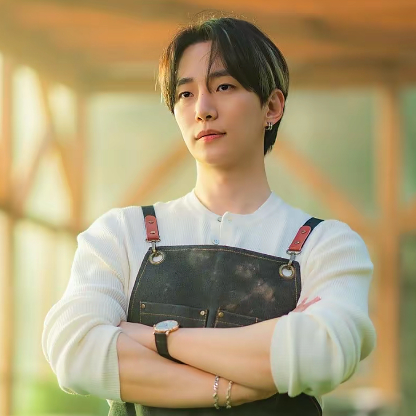 A moment captured by Junho (2PM)'s fan