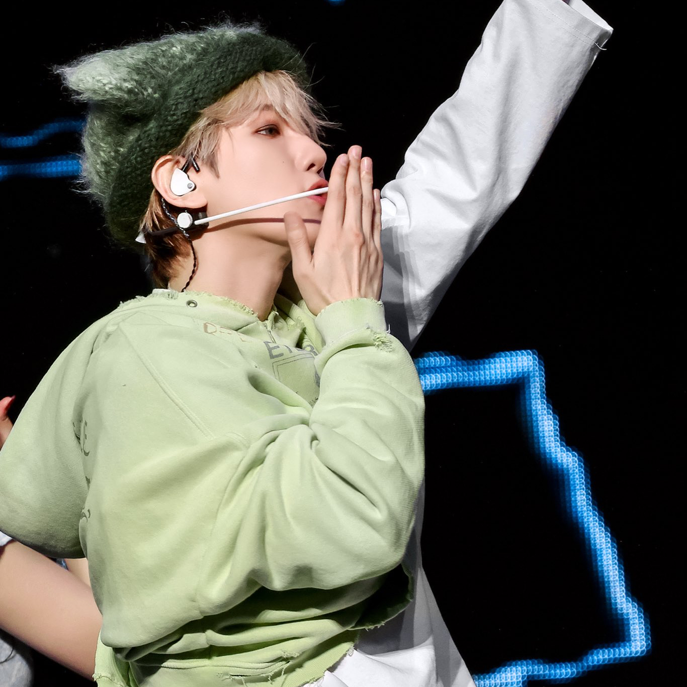 EXO의 비하인드 컷