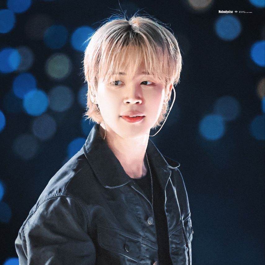 A moment captured by Jimin (BTS)'s fan