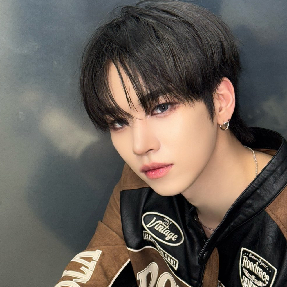 Behind-the-scenes cut of Hanjun (n.SSign)