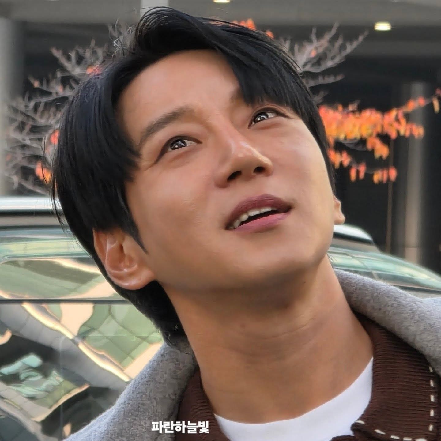 Behind-the-scenes cut of Hwang Chiyeol