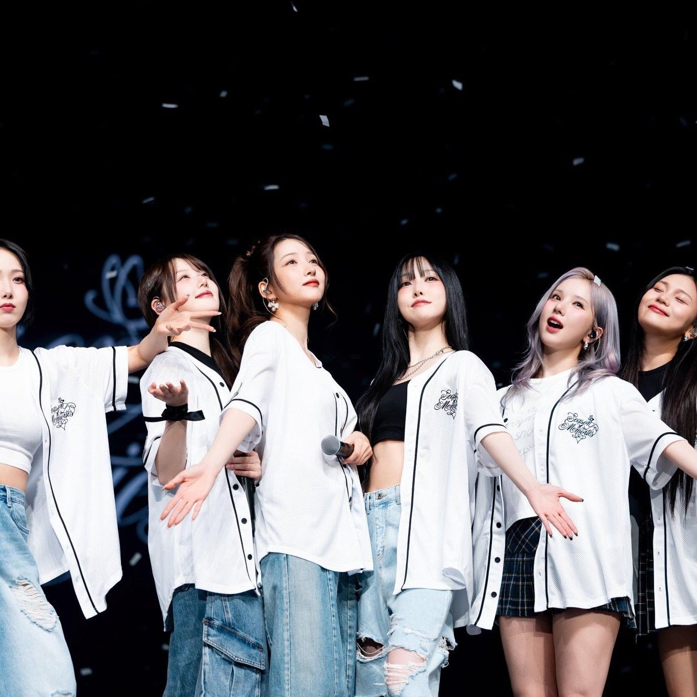 A moment captured by GFRIEND's fan