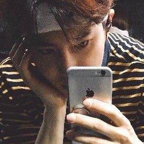Behind-the-scenes cut of Suho (EXO)