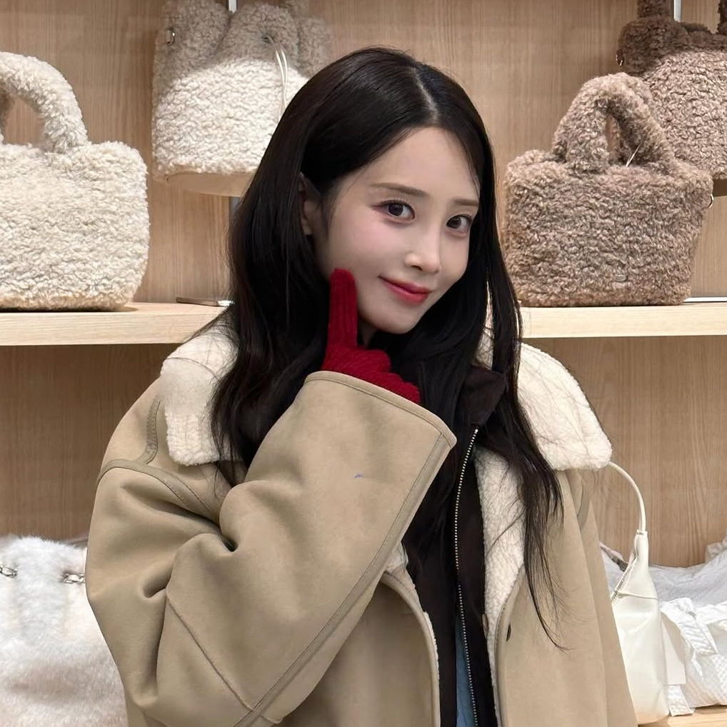 Latest photo of You Jiae (Lovelyz)