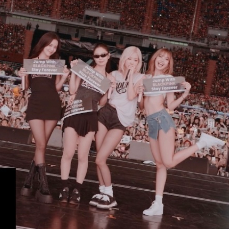 BLACKPINK의 최신 사진