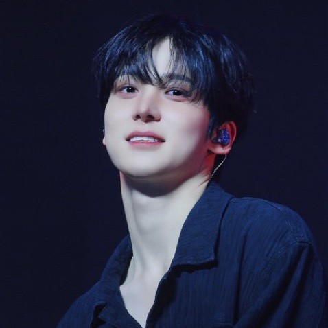 Popular profile image of Yunho (ATEEZ) selected by votes