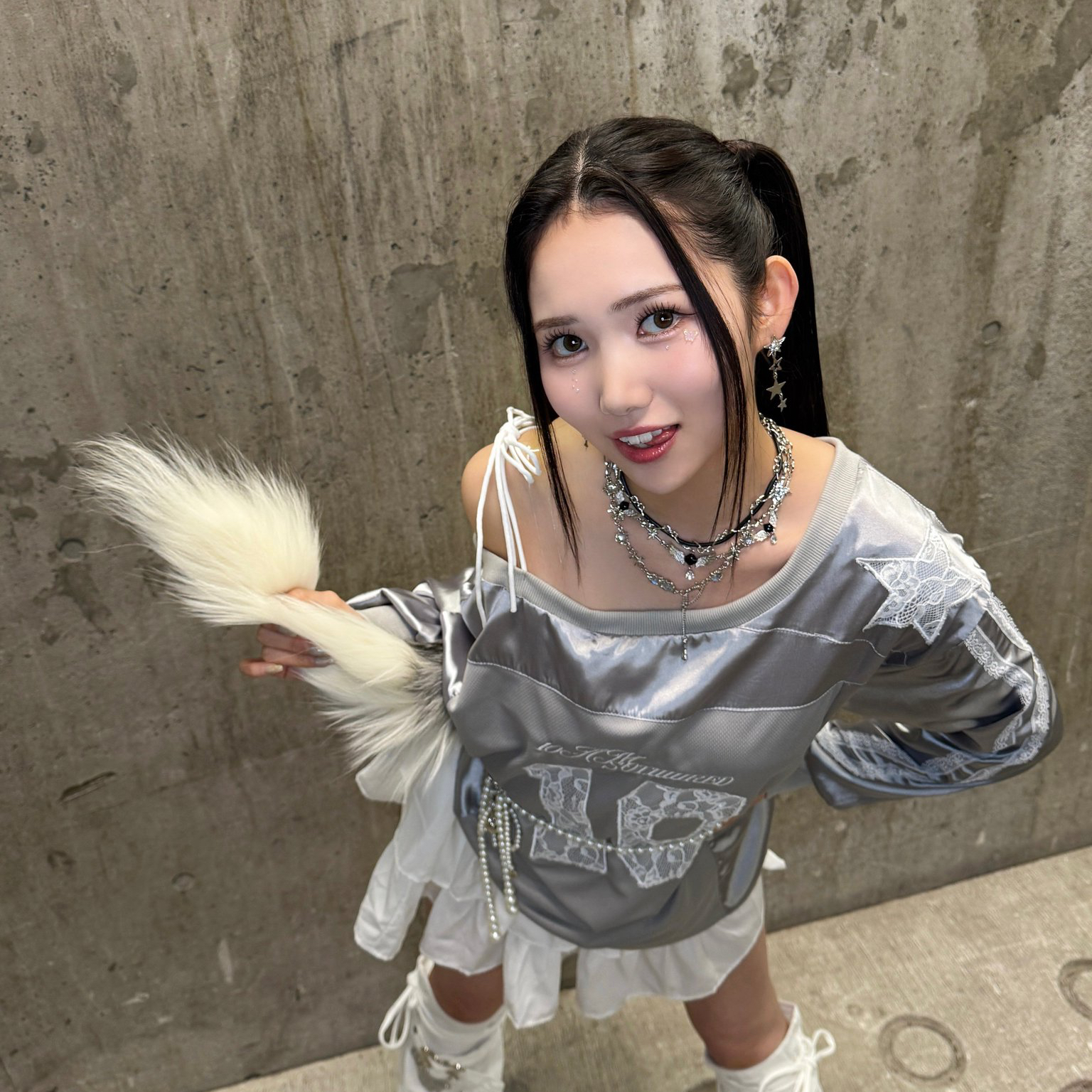 Latest photo of Kenmotsu Nano (IS:SUE)