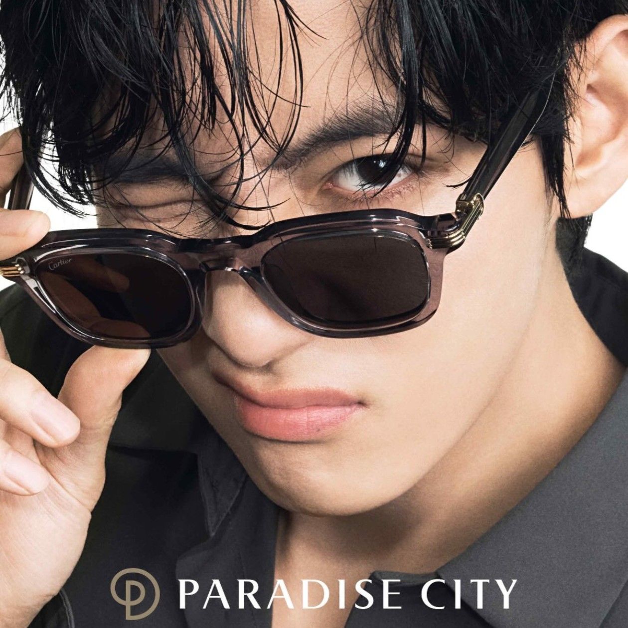 V (防彈少年團)的最新照片