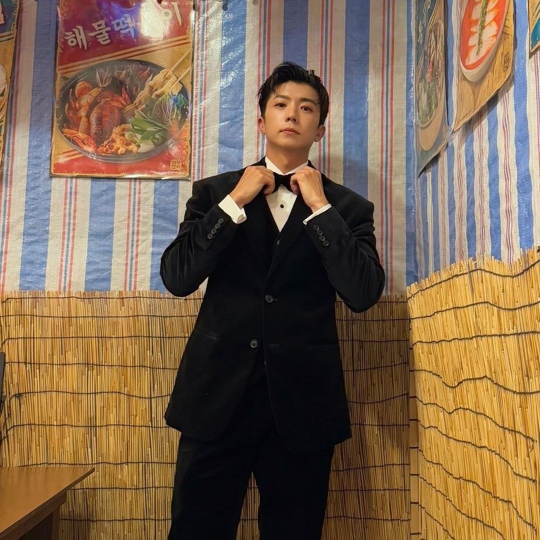 A moment captured by Wooyoung (2PM)'s fan