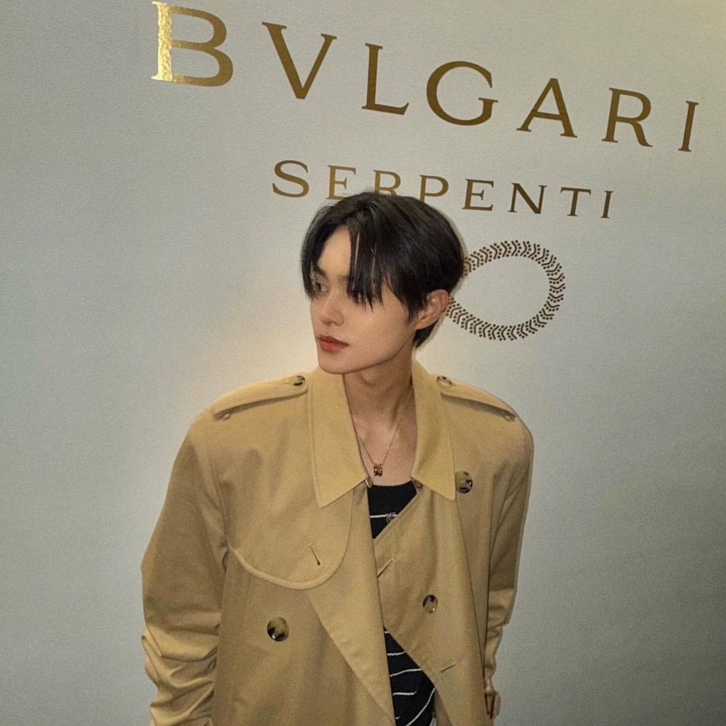 イ・デフィ (AB6IX)の最新写真