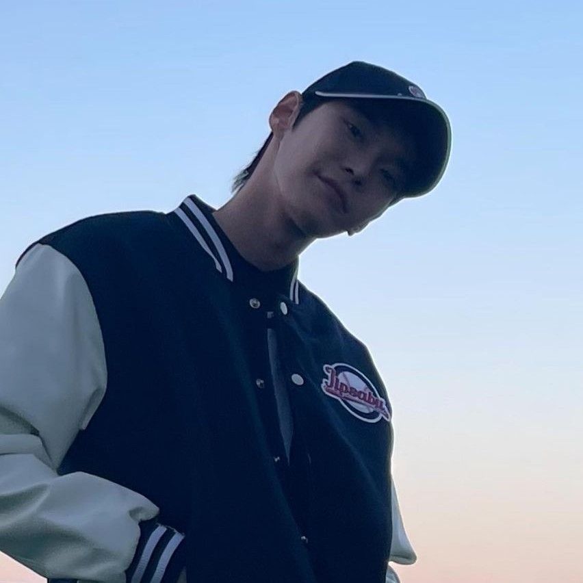 Potret di balik layar Doyoung (NCT 127)