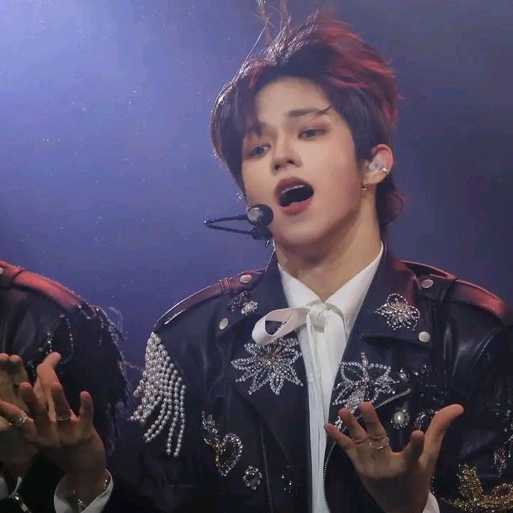 Behind-the-scenes cut of AHOF