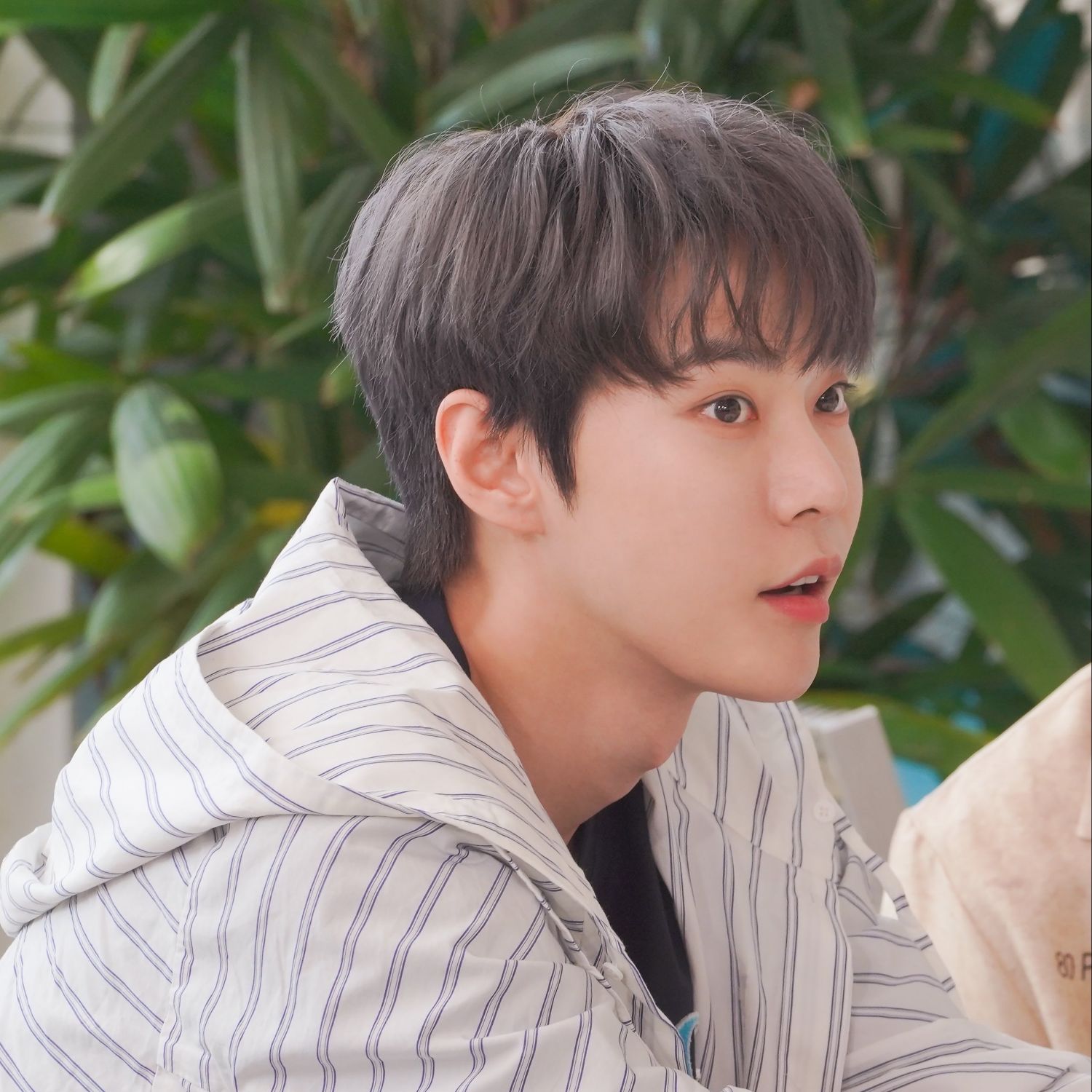 Foto aktivitas terbaru Doyoung (NCT 127)