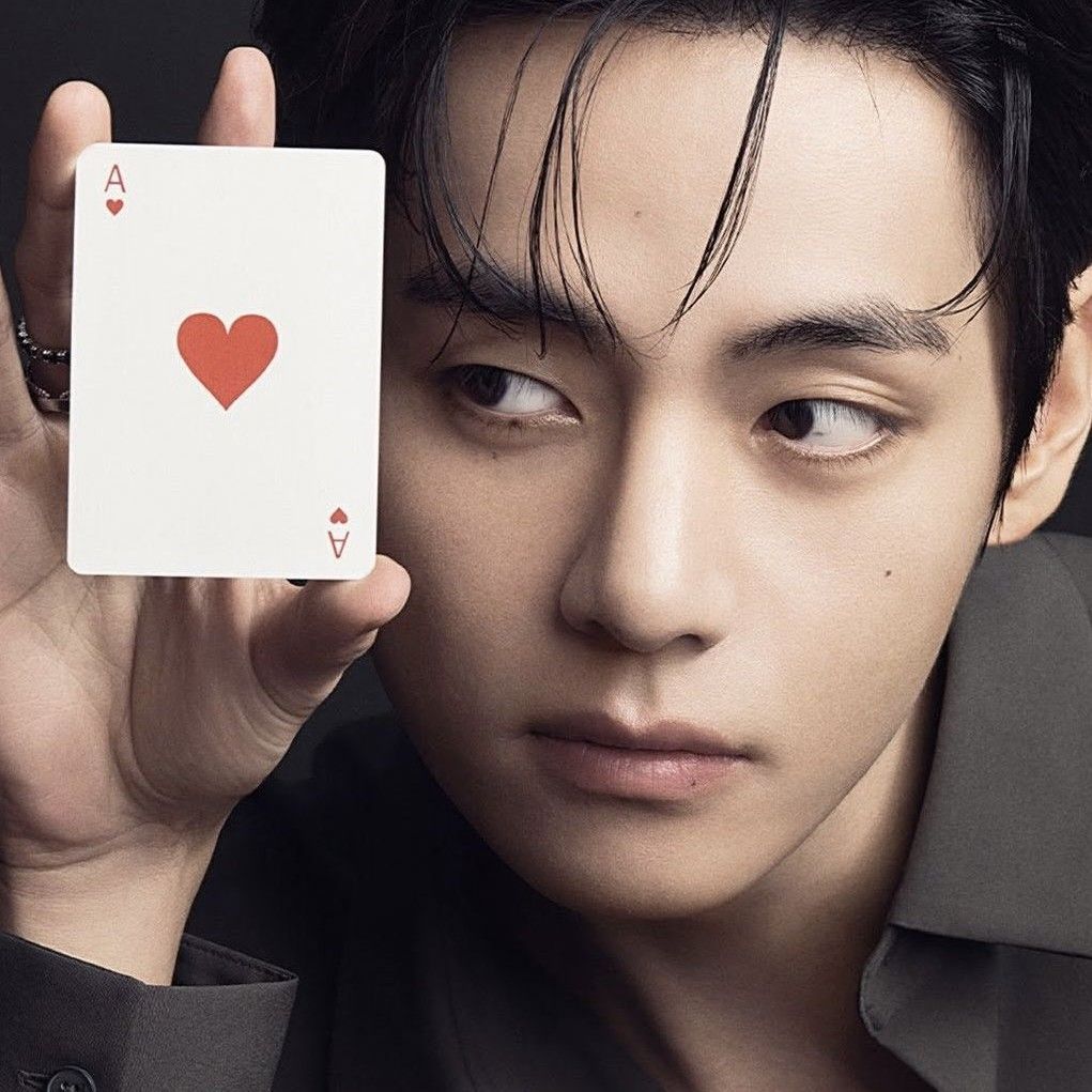 V (BTS)の最新写真