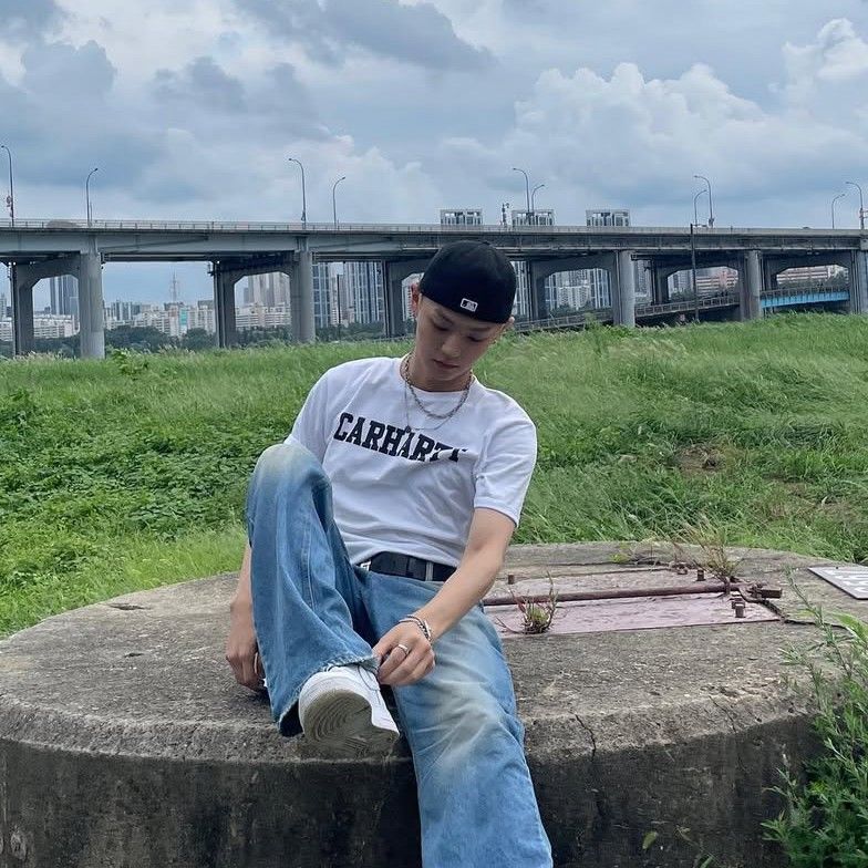 A moment captured by Chan (A.C.E)'s fan