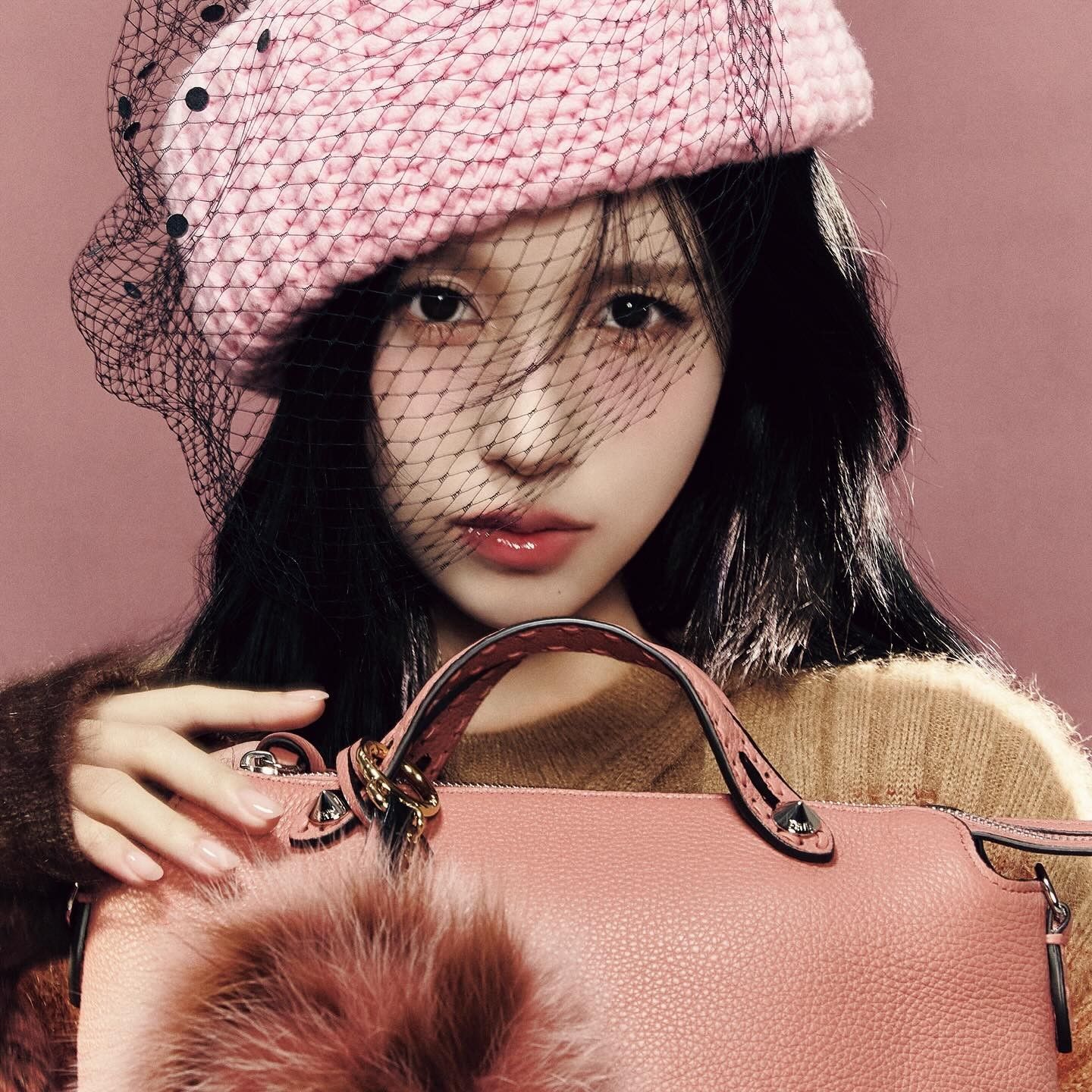Recent activity shot of Mina (TWICE)