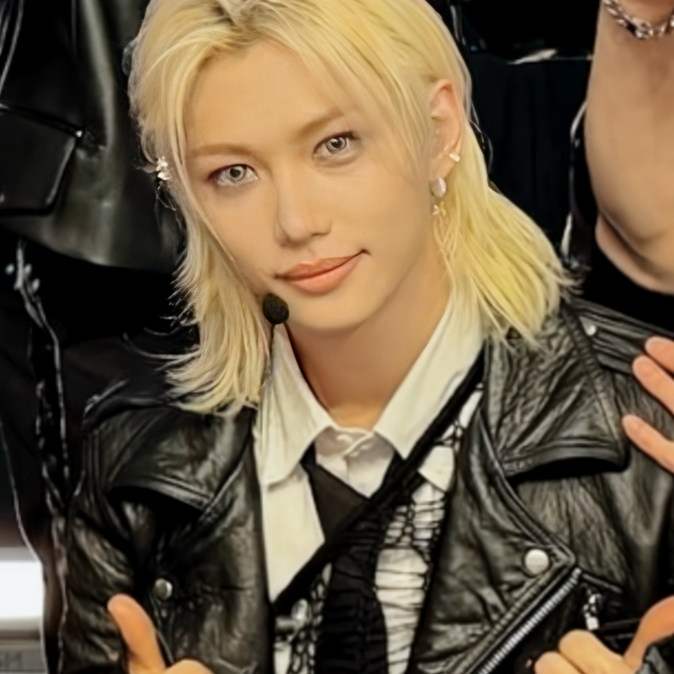 Latest photo of Felix (Stray Kids)