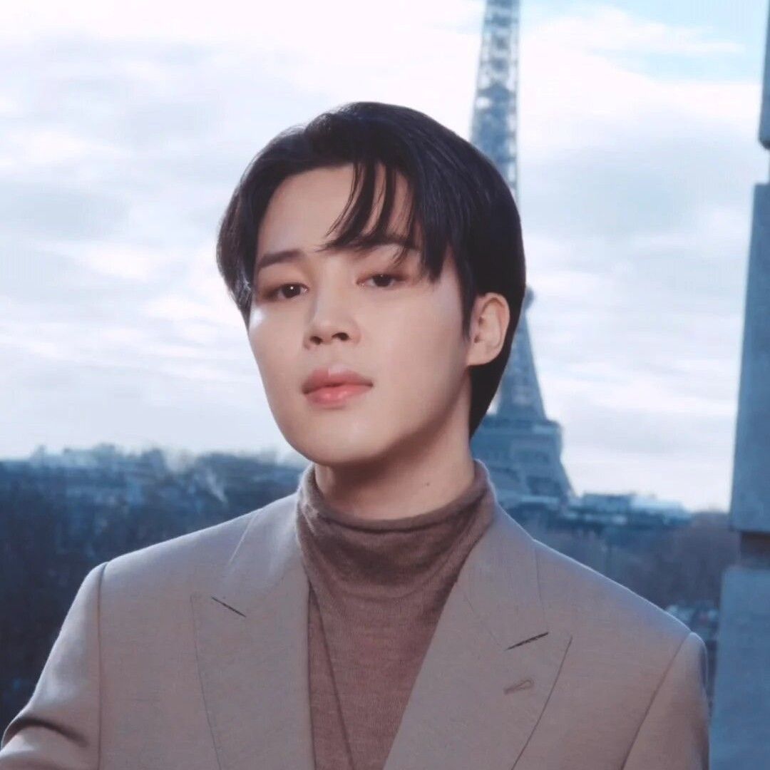 Latest photo of Jimin (BTS)