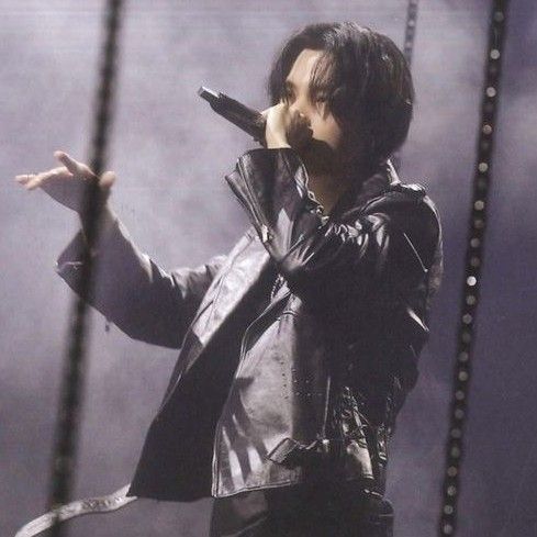 SUGA (防彈少年團)的最新活動照片