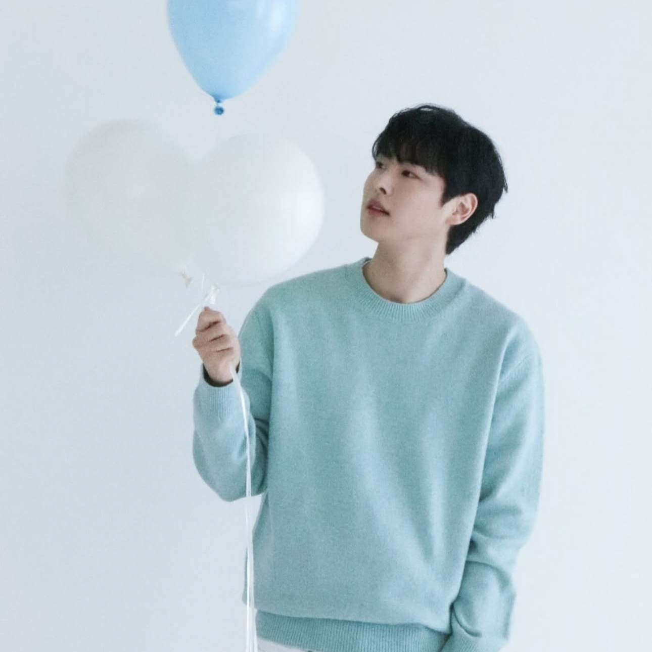 Latest photo of Choi Byungchan