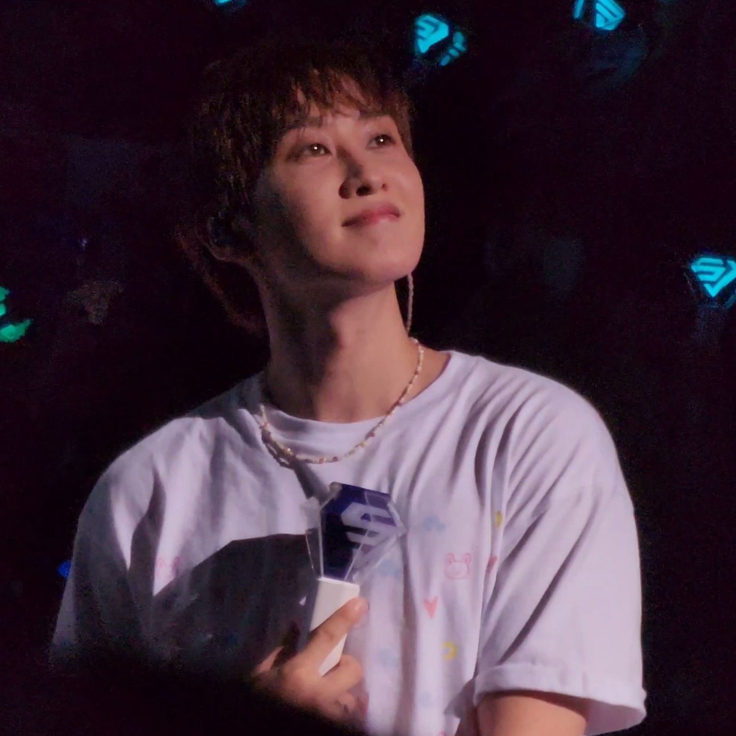 Behind-the-scenes cut of Eunhyuk (Super Junior)