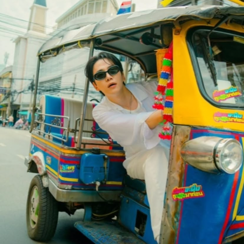 Latest photo of Junho (2PM)