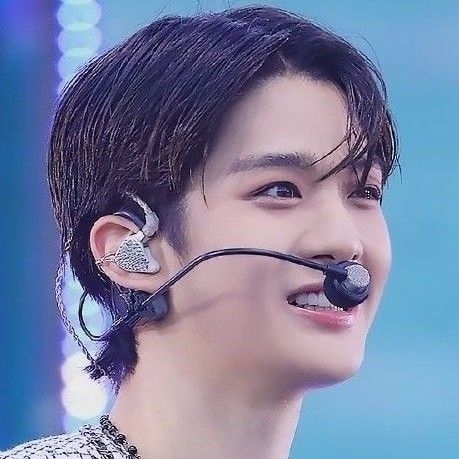 A moment captured by Bae Jinyoung's fan