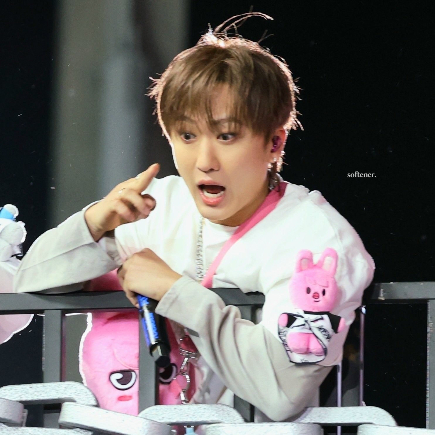 Behind-the-scenes cut of Changbin (Stray Kids)