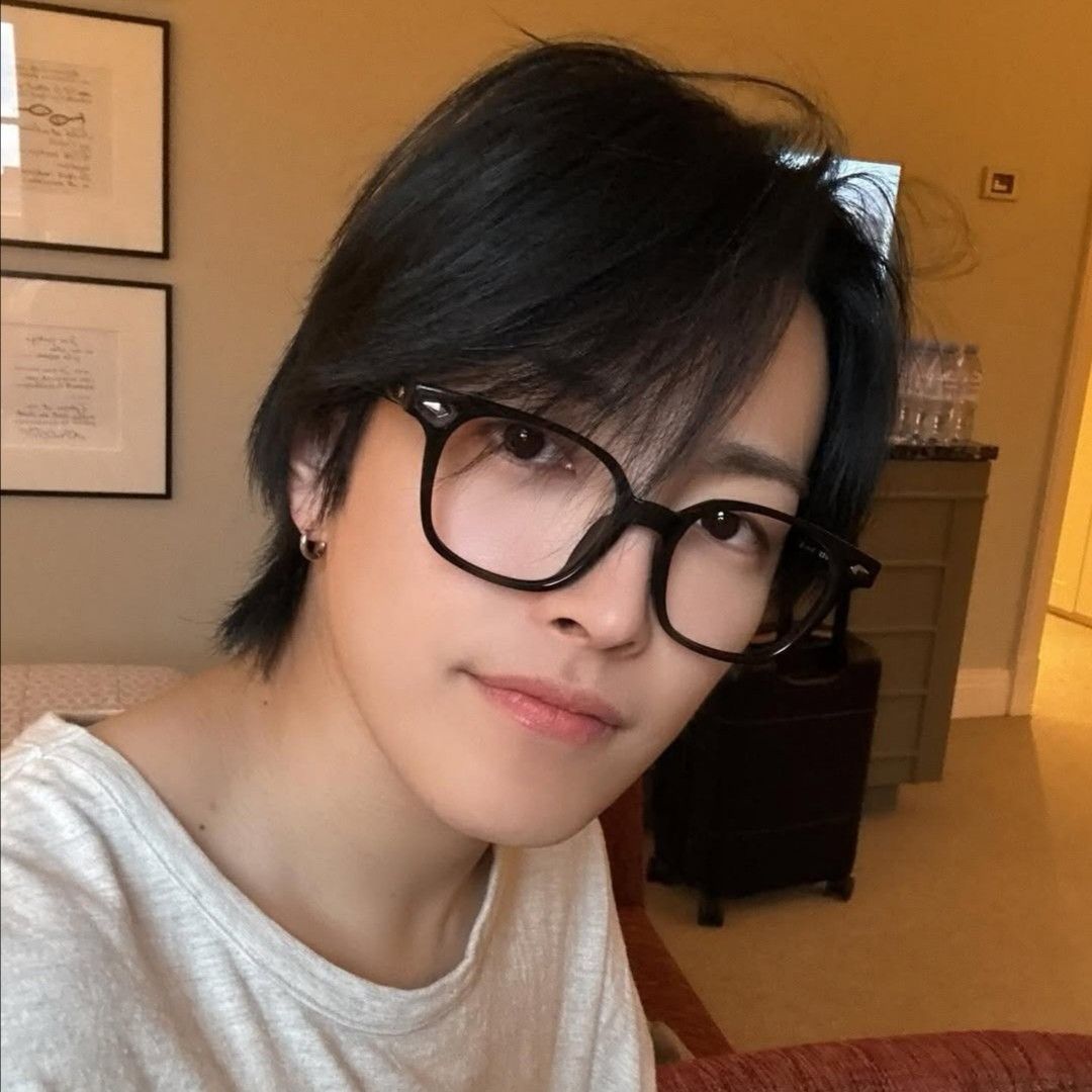 Recent activity shot of Hongjoong (ATEEZ)