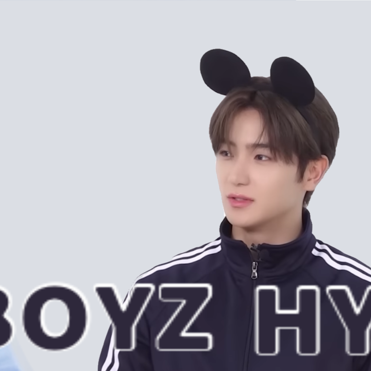 贤在 (THE BOYZ)的最新照片