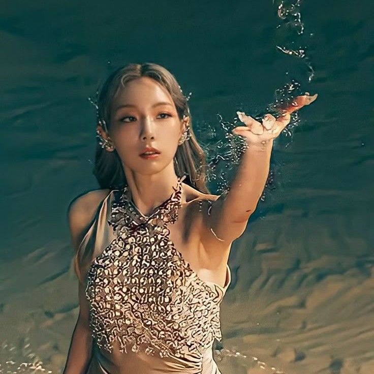 太妍 (少女時代)的最新照片