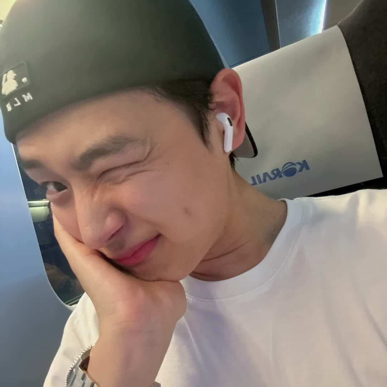 Latest photo of Choi Byungchan