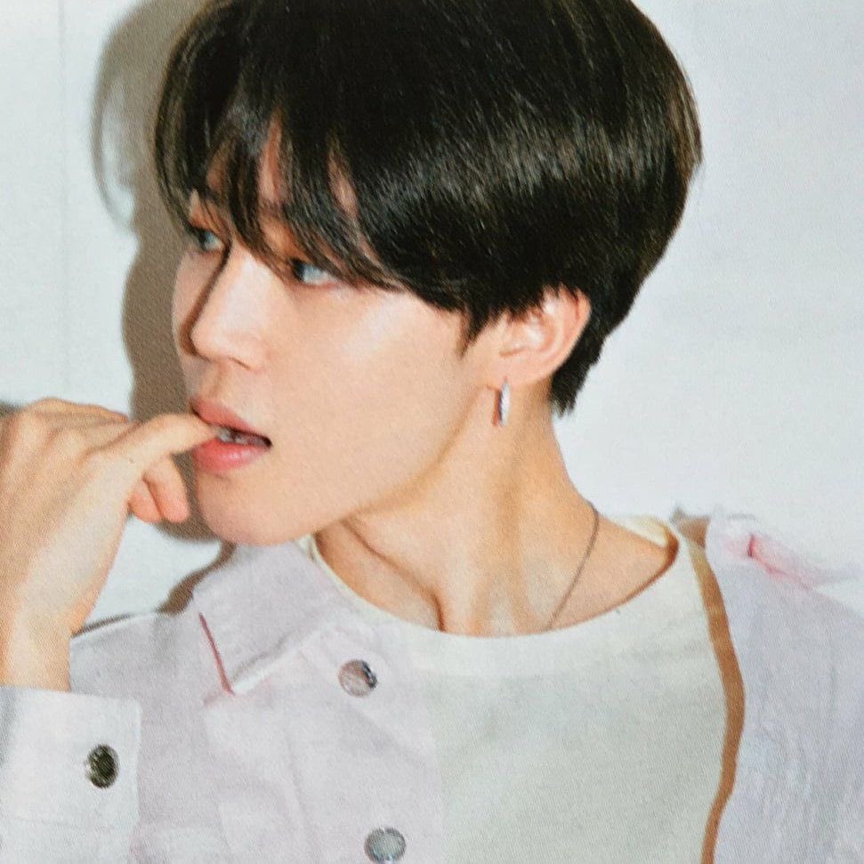 지민 (방탄소년단)의 비하인드 컷