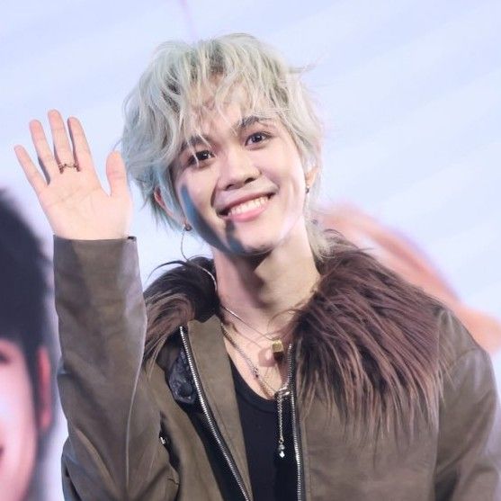 Behind-the-scenes cut of THI-O (NexT1DE)