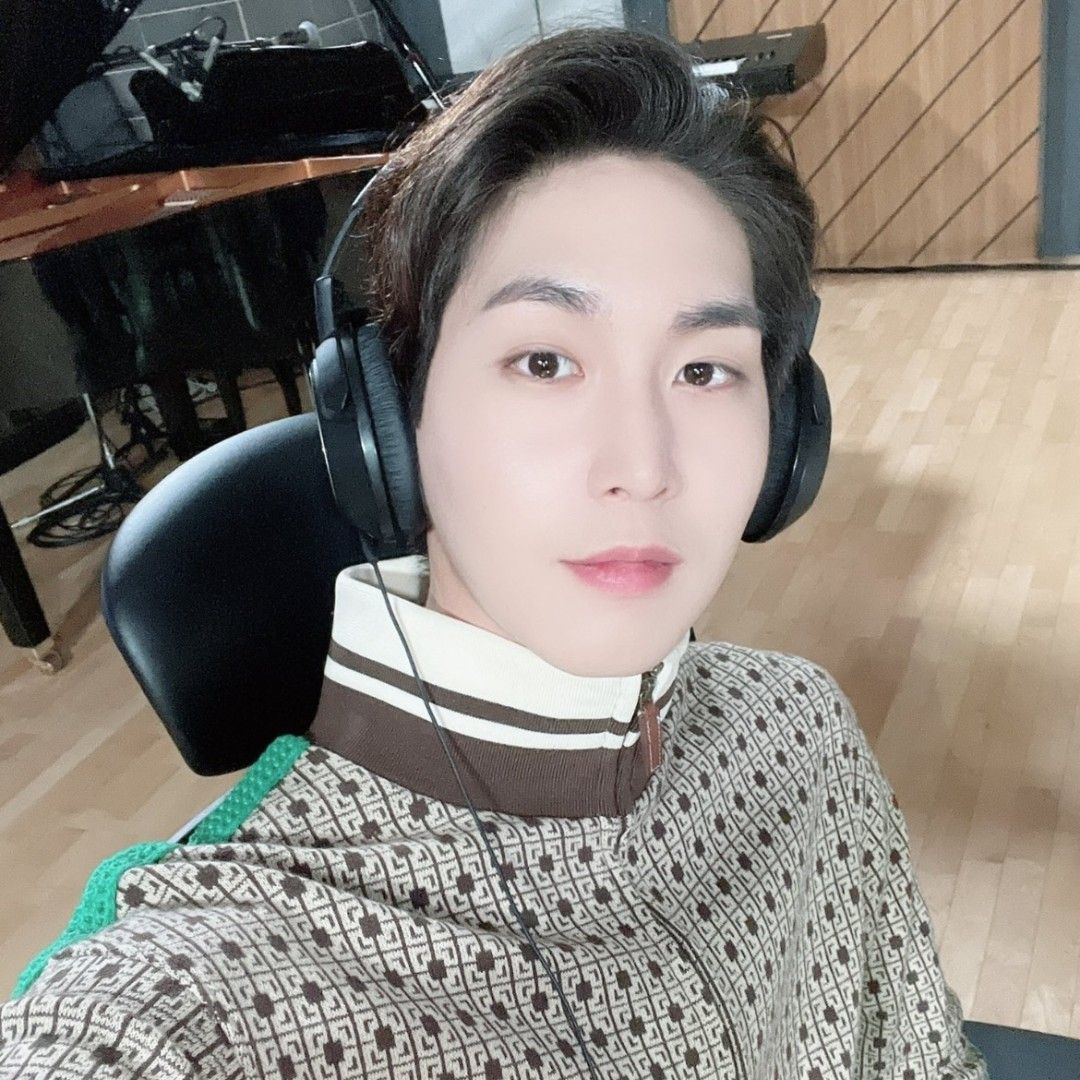 シンウォン (PENTAGON)の舞台裏ショット