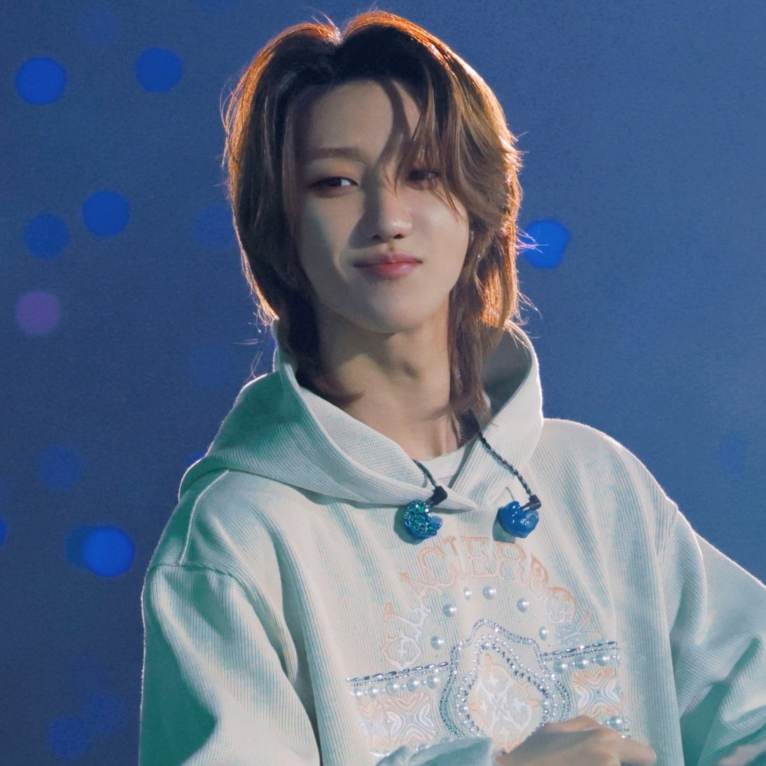 Behind-the-scenes cut of The 8 (SEVENTEEN)