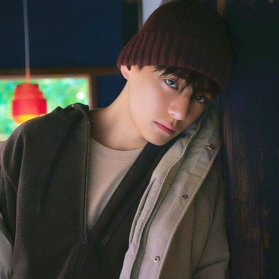 Recent activity shot of V (BTS)