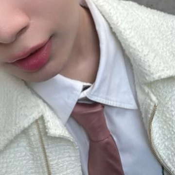A moment captured by Onishi Ryusei (Naniwa Danshi)'s fan