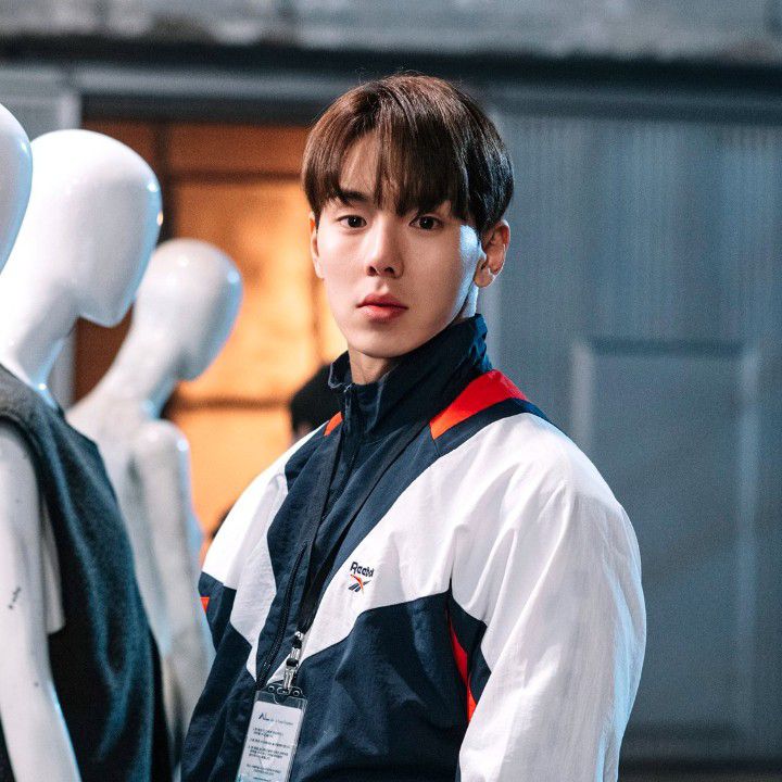 Recent activity shot of Shownu (MONSTA X)