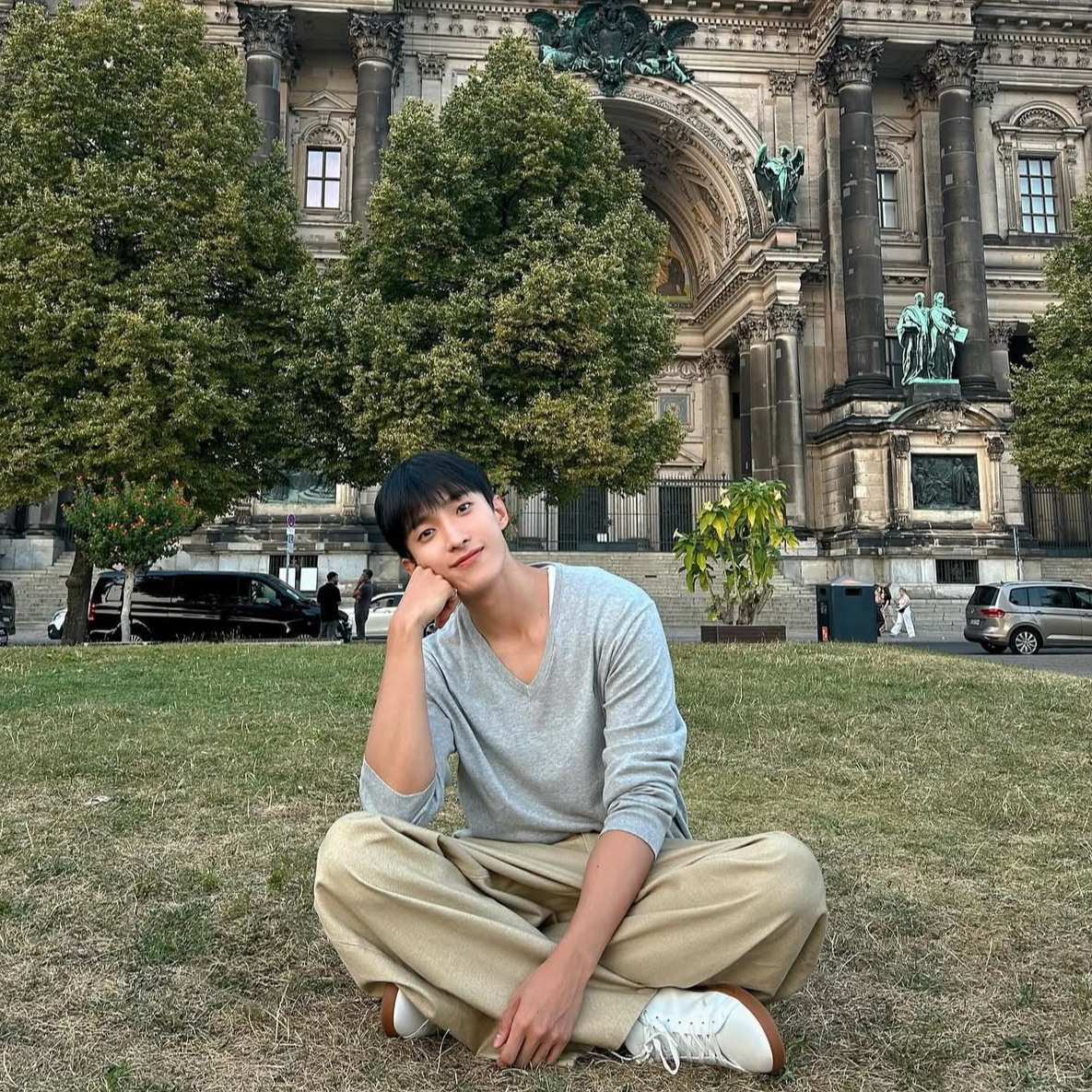 Latest photo of DK (SEVENTEEN)