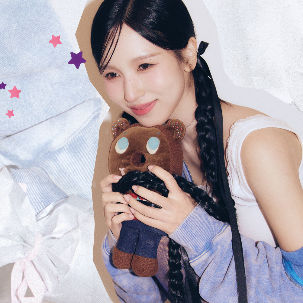 Momen yang diabadikan oleh penggemar Mina (TWICE)