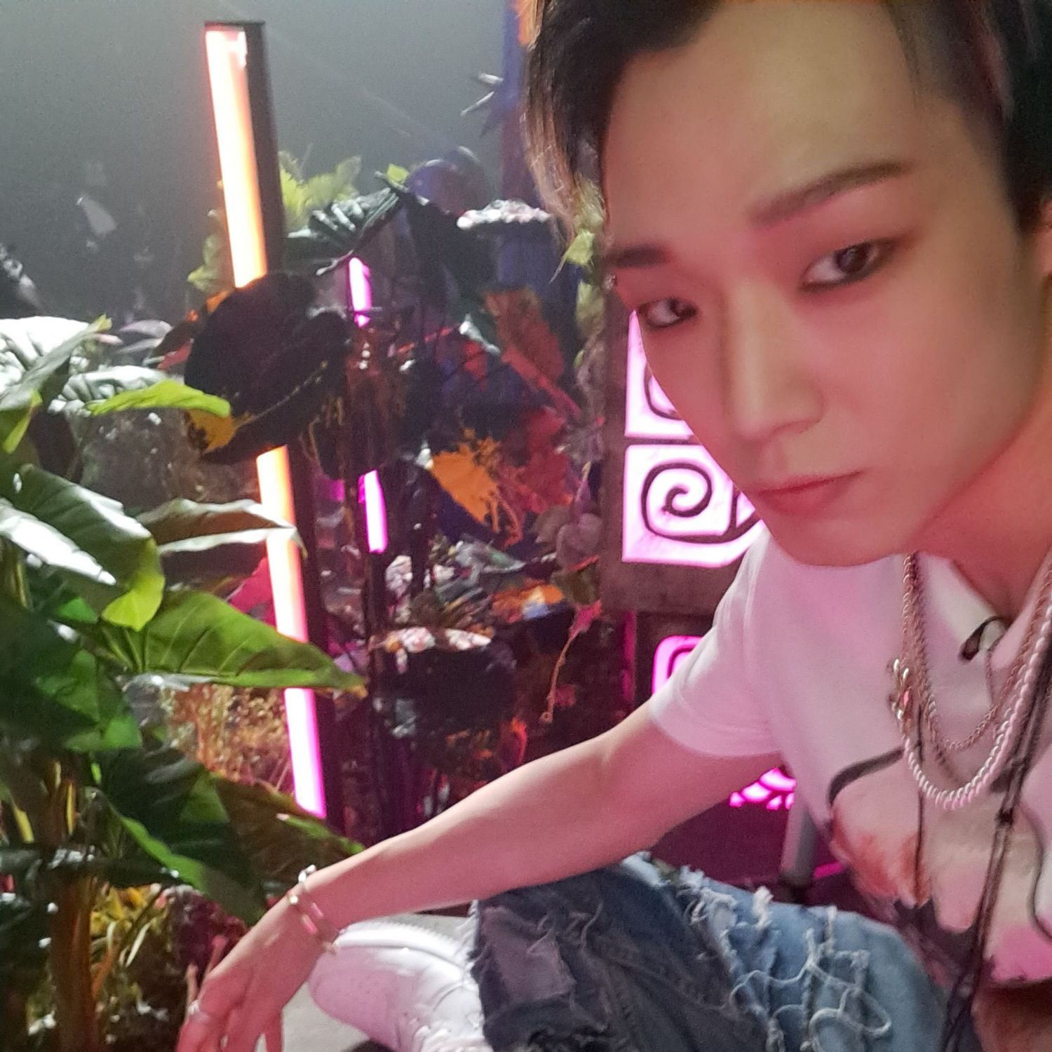 Foto terbaru BOBBY (iKON)