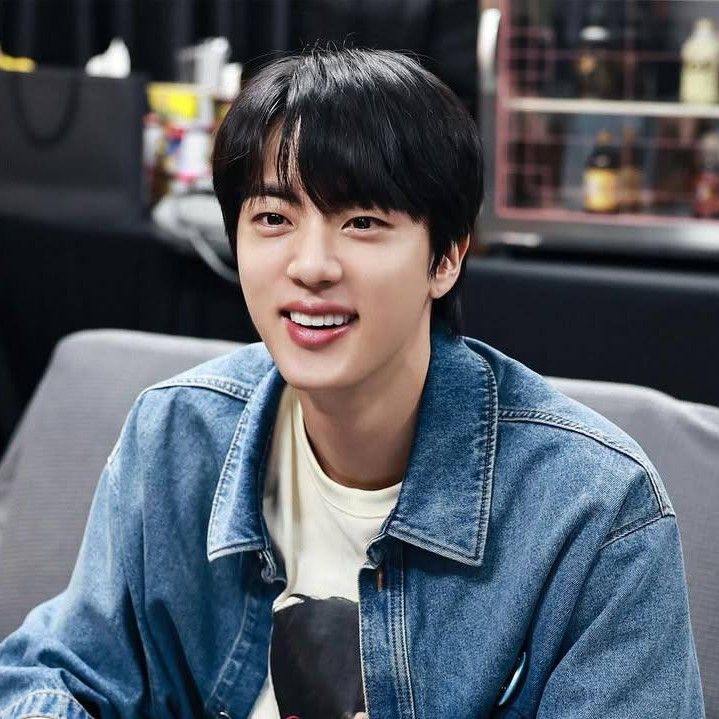 Latest photo of Jin (BTS)