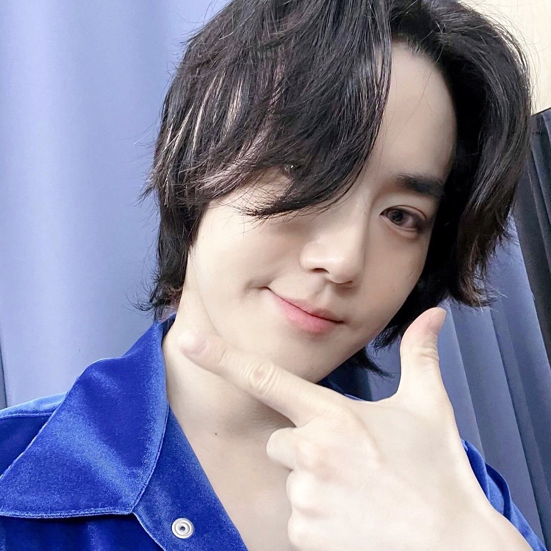 Behind-the-scenes cut of Suho (EXO)