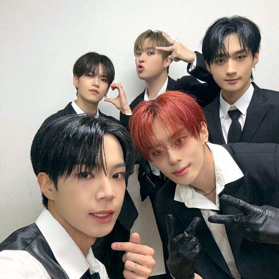 Behind-the-scenes cut of VERIVERY