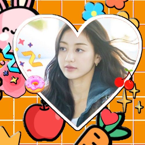 Latest photo of Jihyo (TWICE)