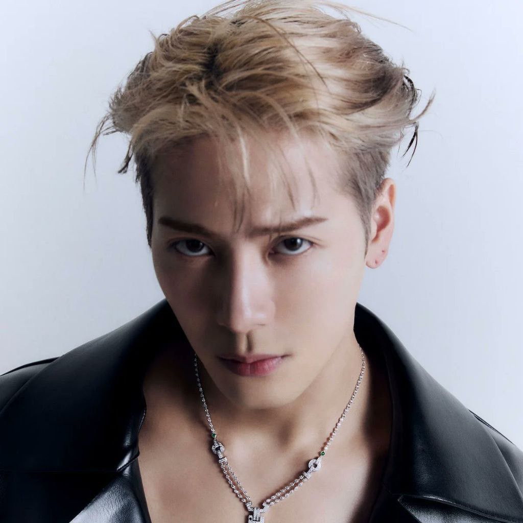 Latest photo of Jackson (GOT7)